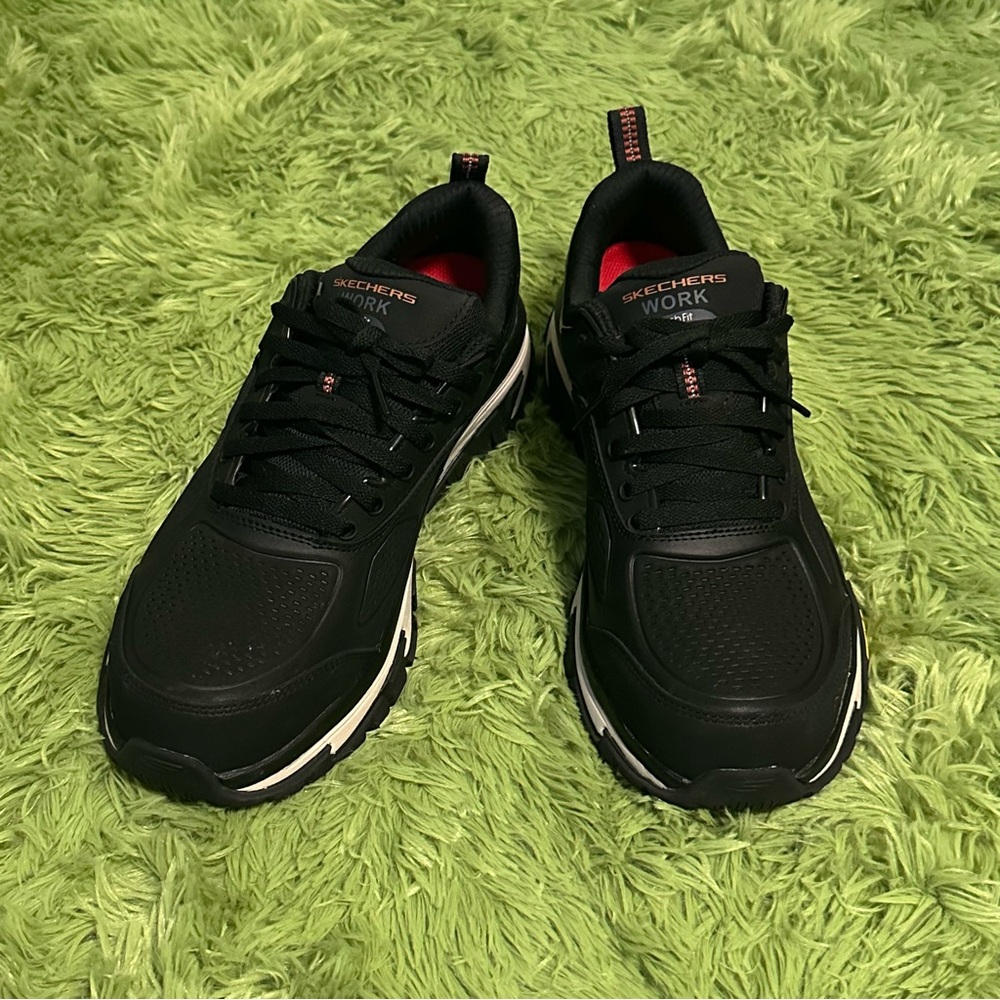 Skechers Men's Black and Red Athletic Shoes